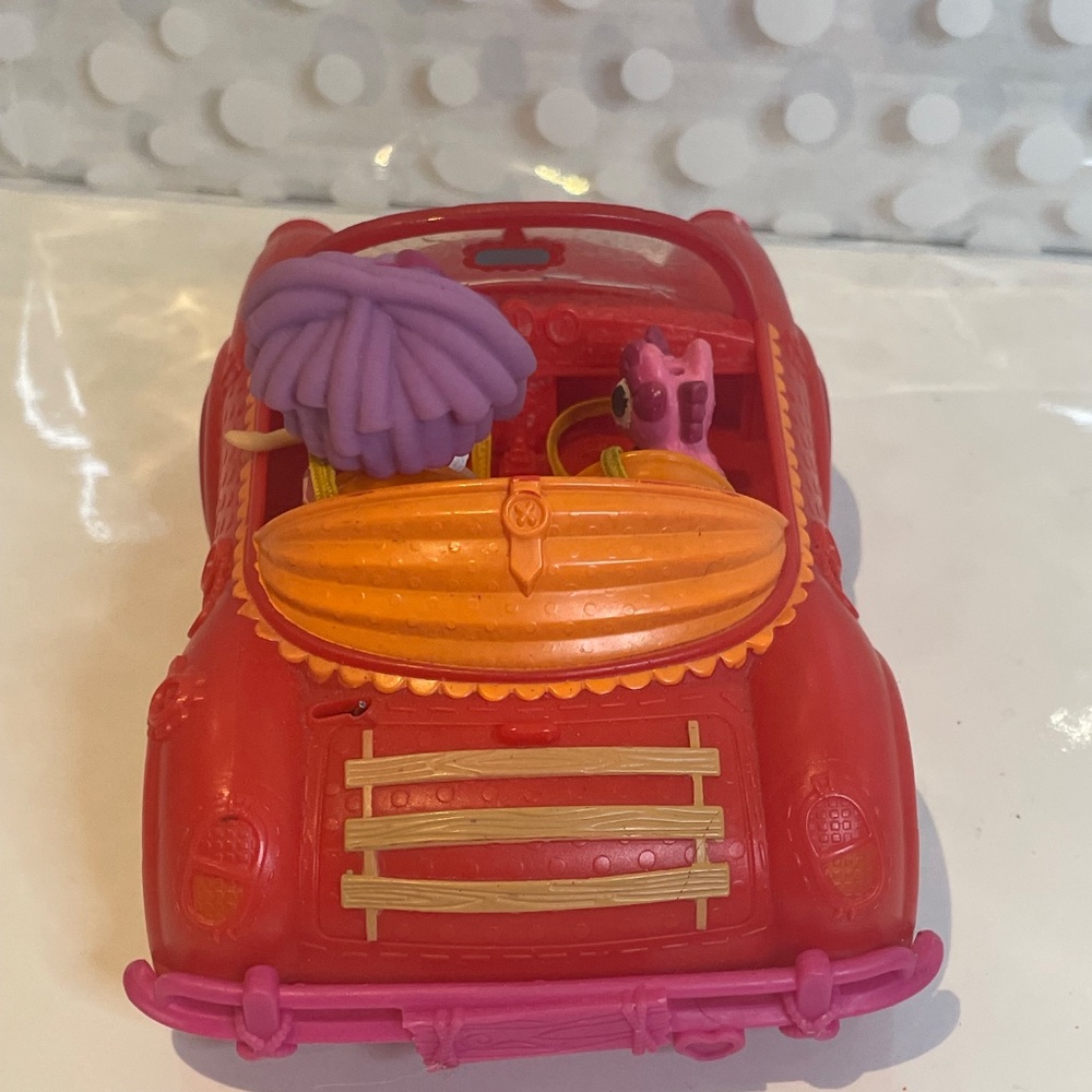 LaLaLoopsy ๐Mini RC Cruiser car with mini doll & tinies pet - Picture 5 of 12